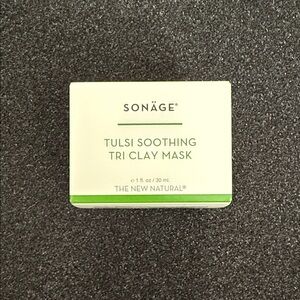 Sonäge Tulsi Soothing Tri Clay Mask - White and Green